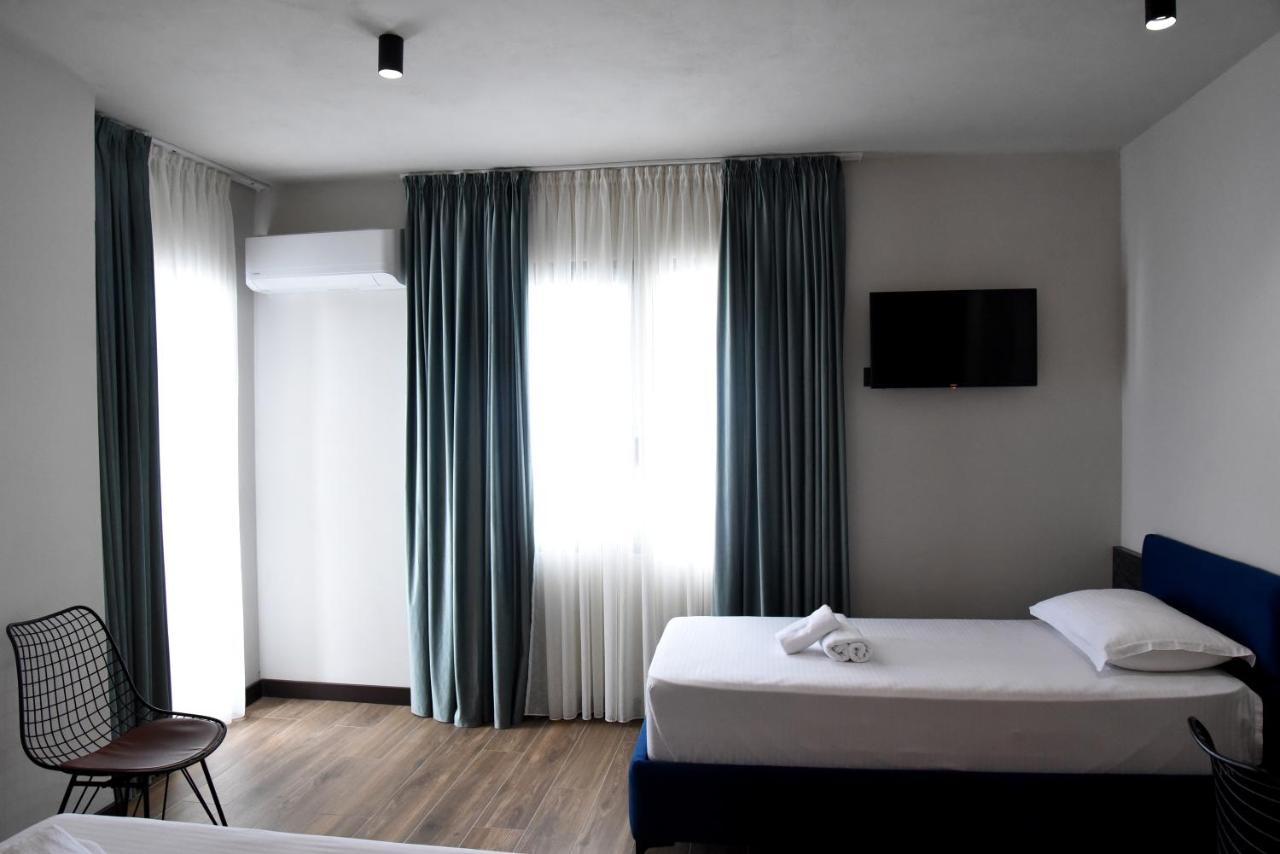 Gogo'S Boutique Hotel Dhermi Luaran gambar