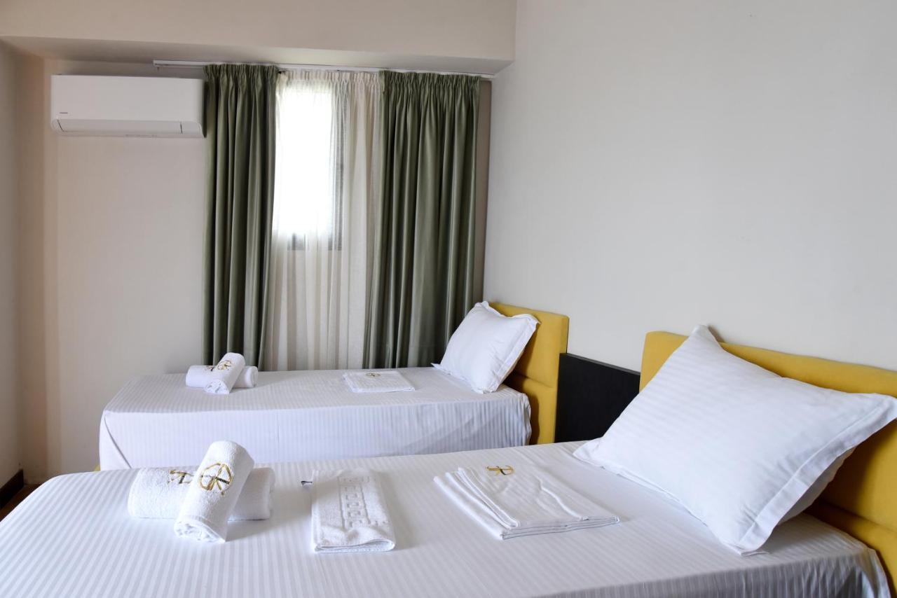 Gogo'S Boutique Hotel Dhermi Luaran gambar