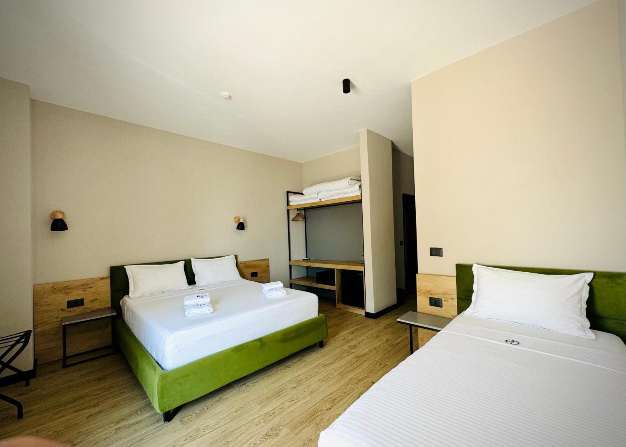 Gogo'S Boutique Hotel Dhermi Luaran gambar