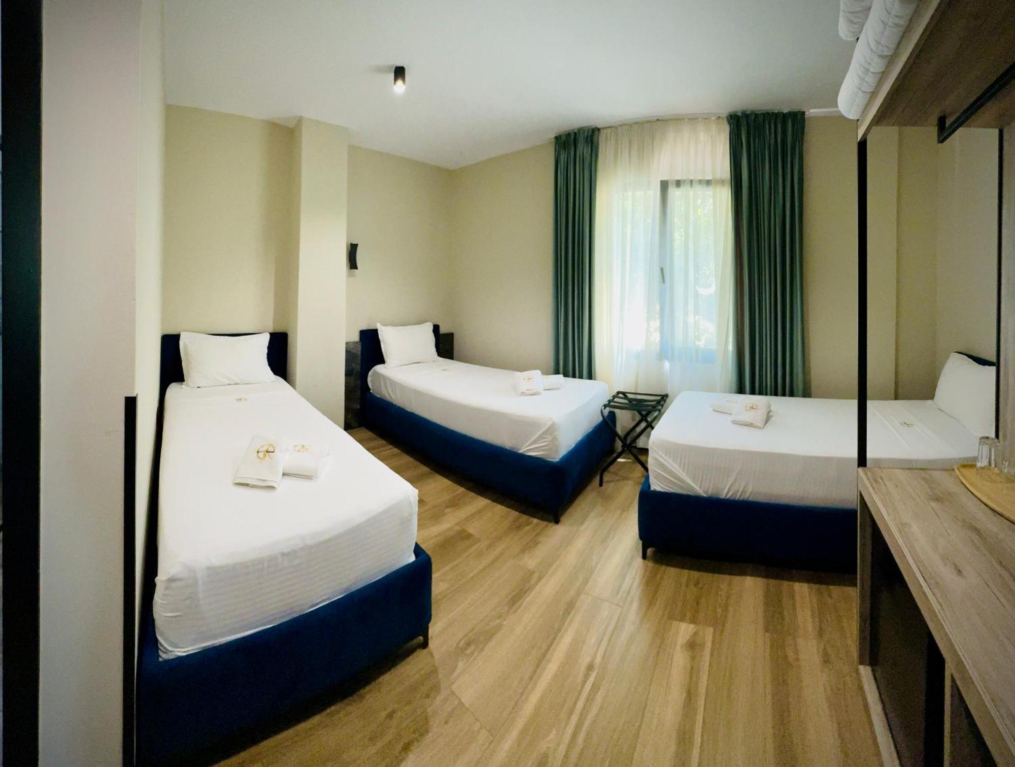 Gogo'S Boutique Hotel Dhermi Luaran gambar