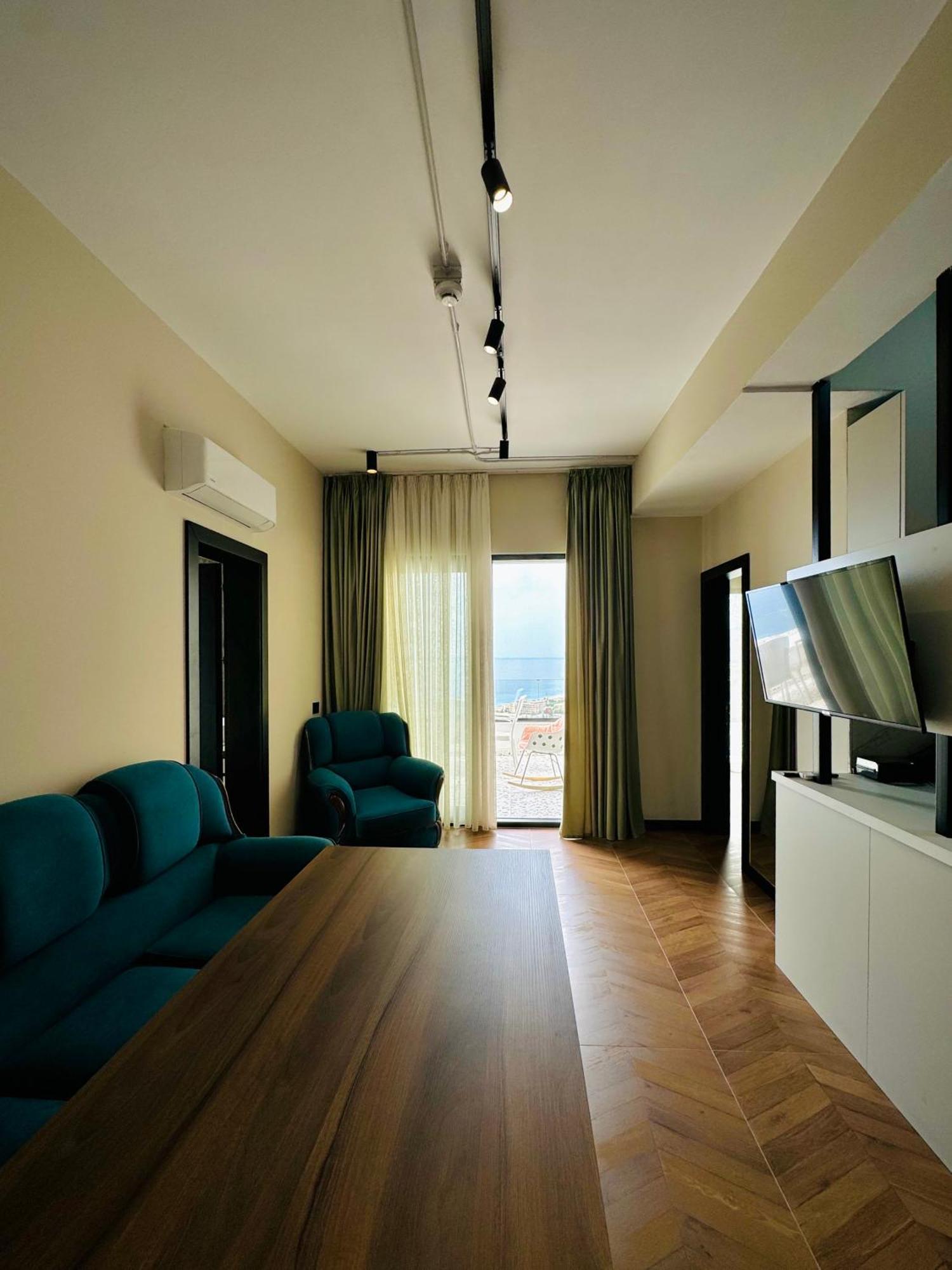 Gogo'S Boutique Hotel Dhermi Luaran gambar